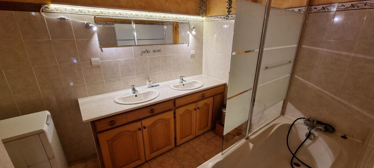 Lou Francese Apartment Ceillac Bagian luar foto