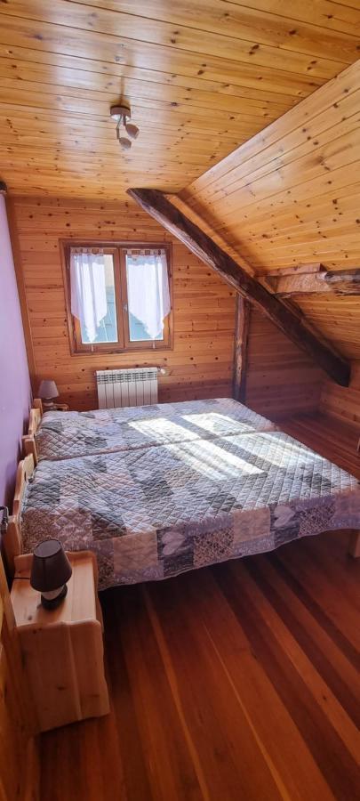Lou Francese Apartment Ceillac Bagian luar foto